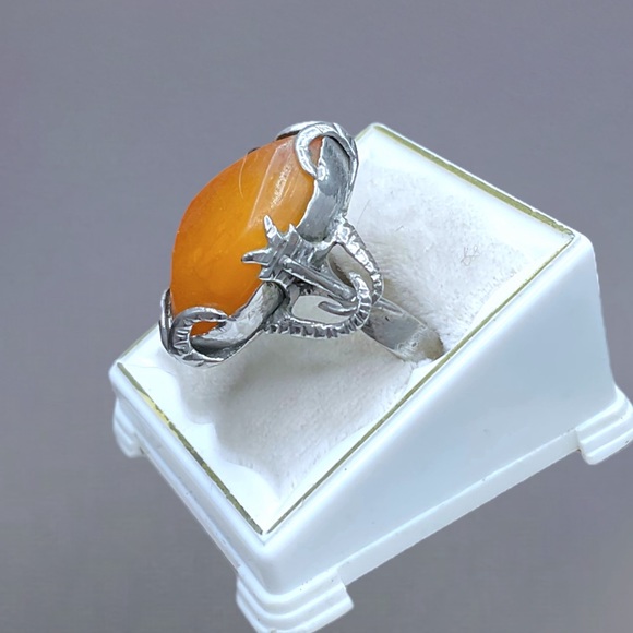 🌺Antique Silver &  Amber Ring - Picture 4 of 10